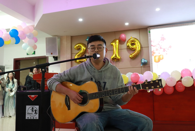 2501b248bfbc4da29d01552797f17148.png 2501b248bfbc4da29d01552797f17148.png