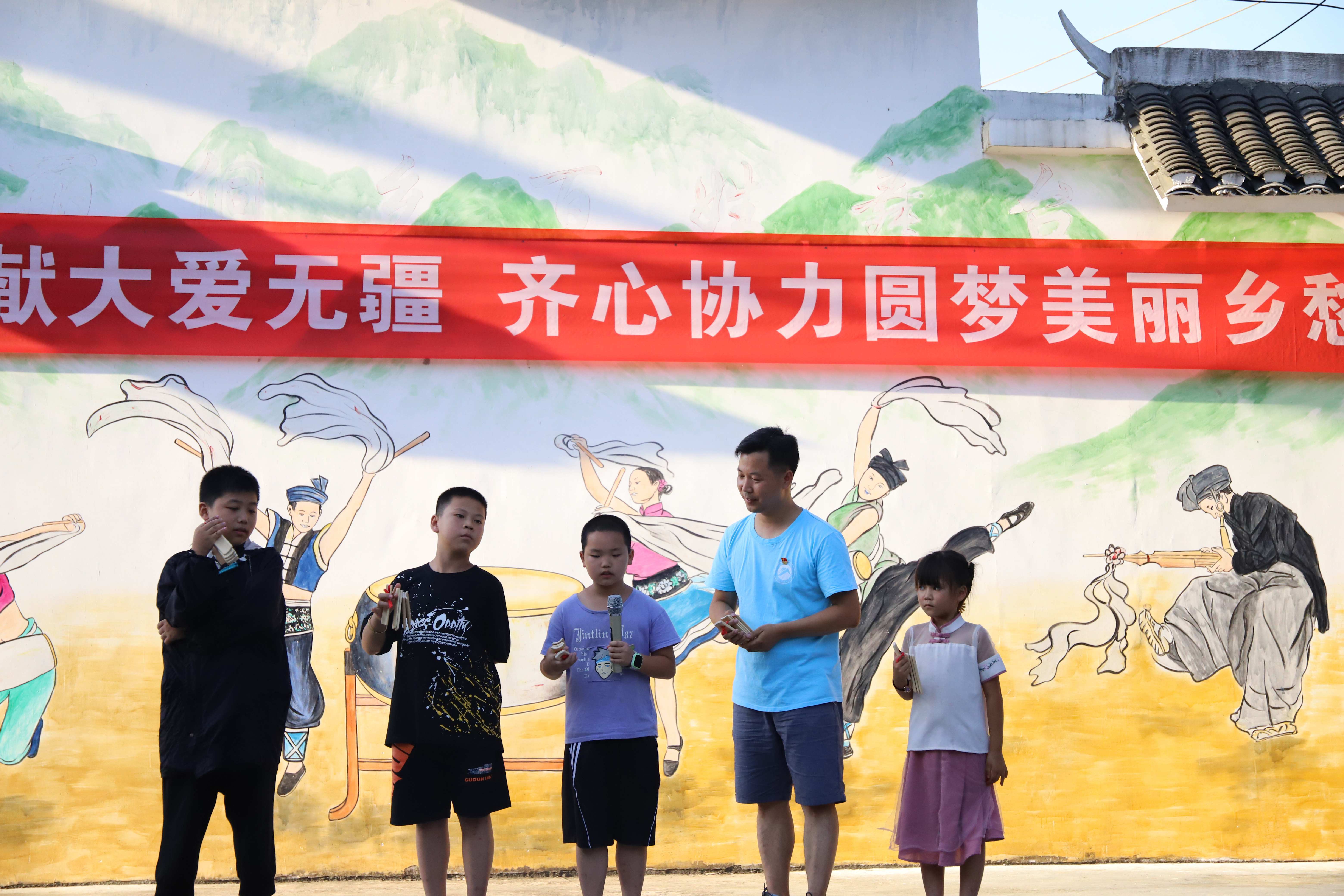 e2c803b4a896428cb0714f1e030a732c.jpg e2c803b4a896428cb0714f1e030a732c.jpg