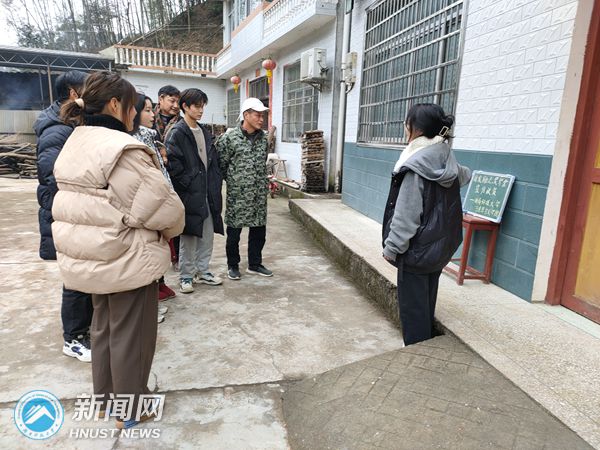 79a7f816938c4d3788a4630354df847f.jpg 79a7f816938c4d3788a4630354df847f.jpg