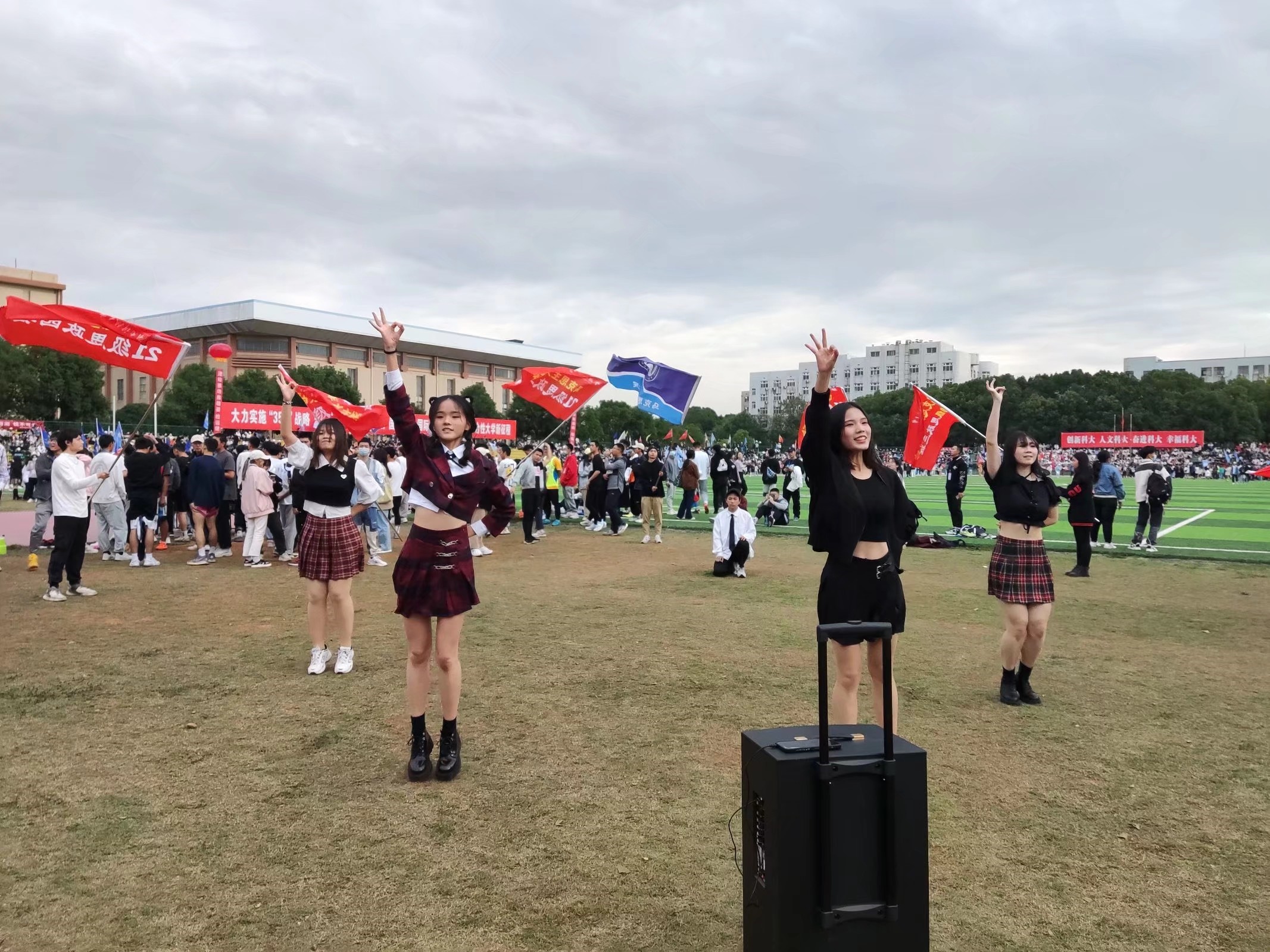 a0df8152b62a472bbf6bbf9a50ce0c04.jpg a0df8152b62a472bbf6bbf9a50ce0c04.jpg