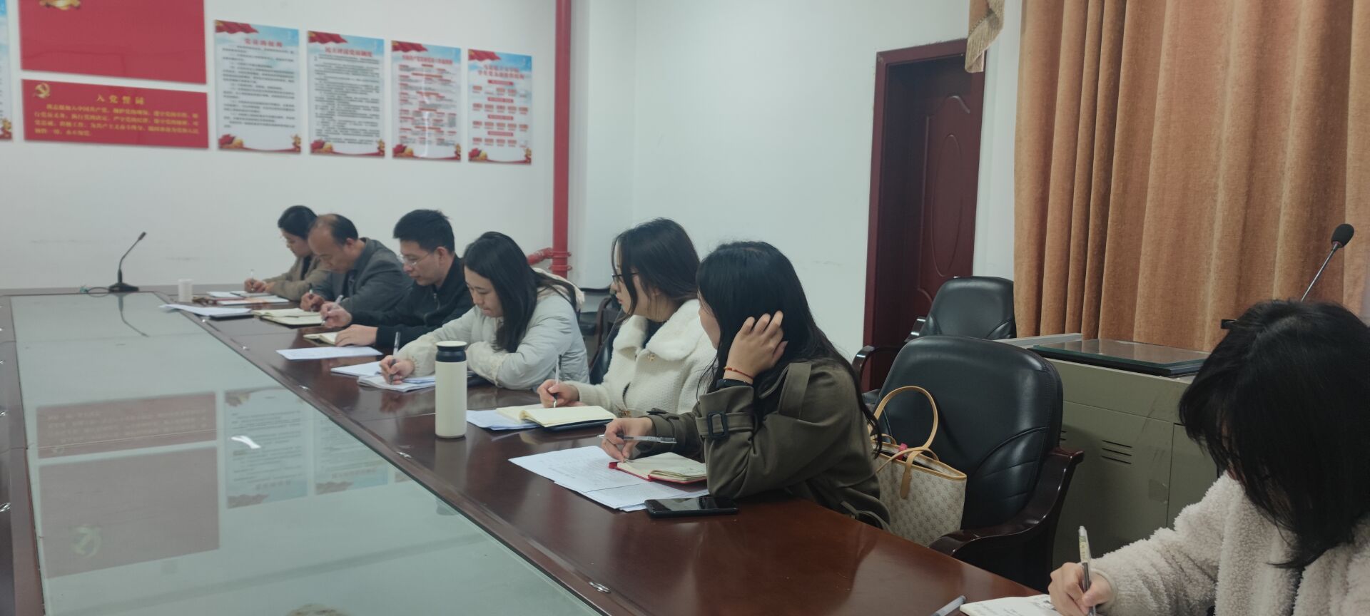 dddb7533a7824c3aa8d0033b7d38de52.jpg dddb7533a7824c3aa8d0033b7d38de52.jpg