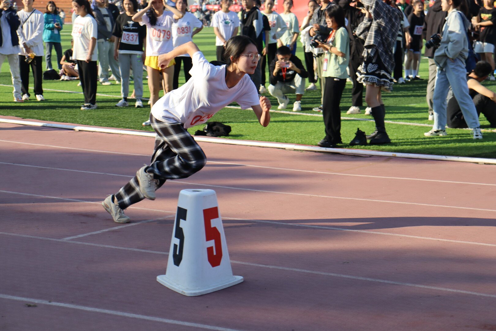 0b668986af8a4bde847f31da7f44afcc.jpg 0b668986af8a4bde847f31da7f44afcc.jpg