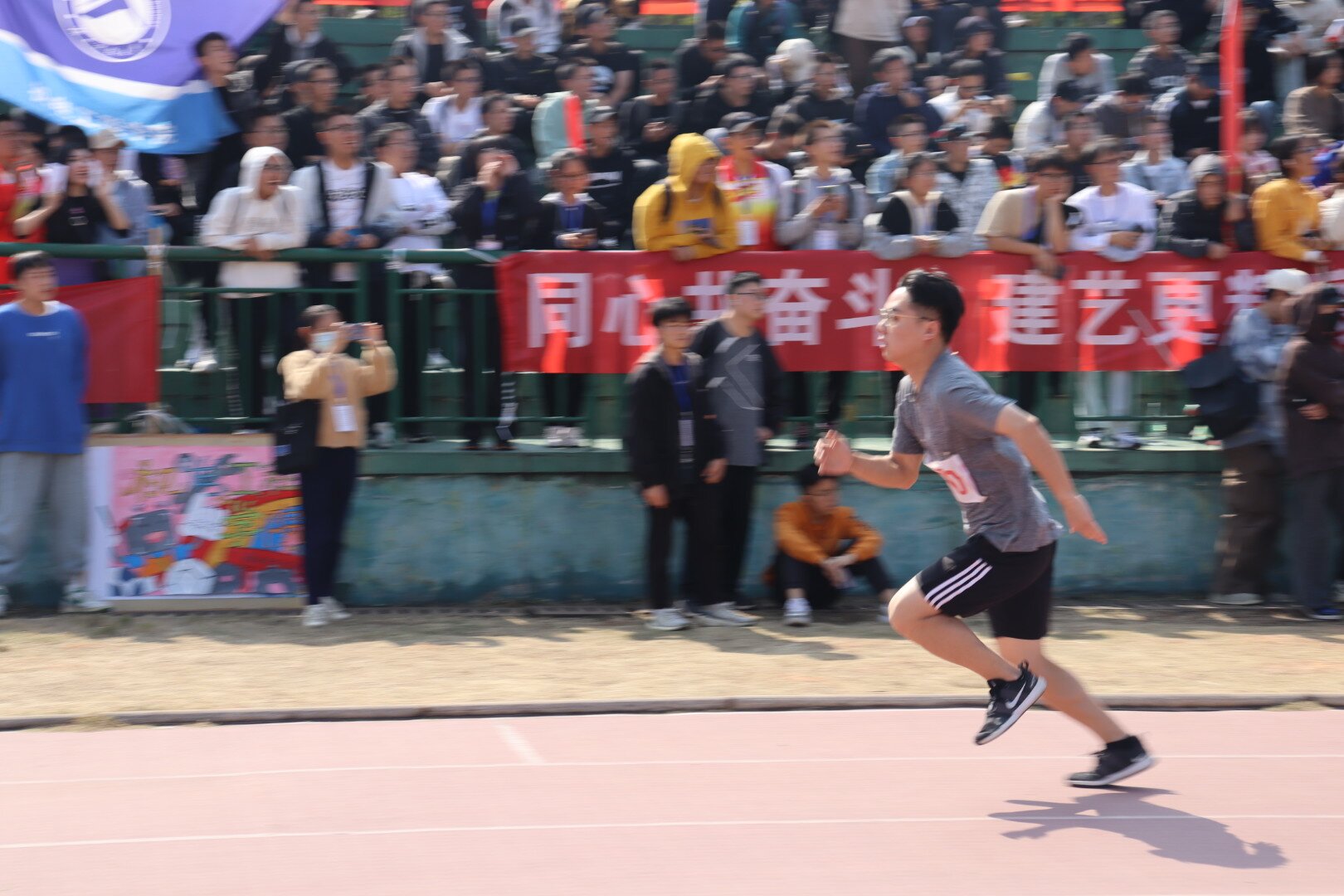 701ac43eddd741c6b7d1e109e2a10045.jpg 701ac43eddd741c6b7d1e109e2a10045.jpg