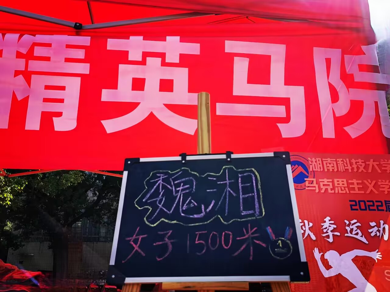 7a5436b874454ade80e94f5217dacfb9.jpg 7a5436b874454ade80e94f5217dacfb9.jpg