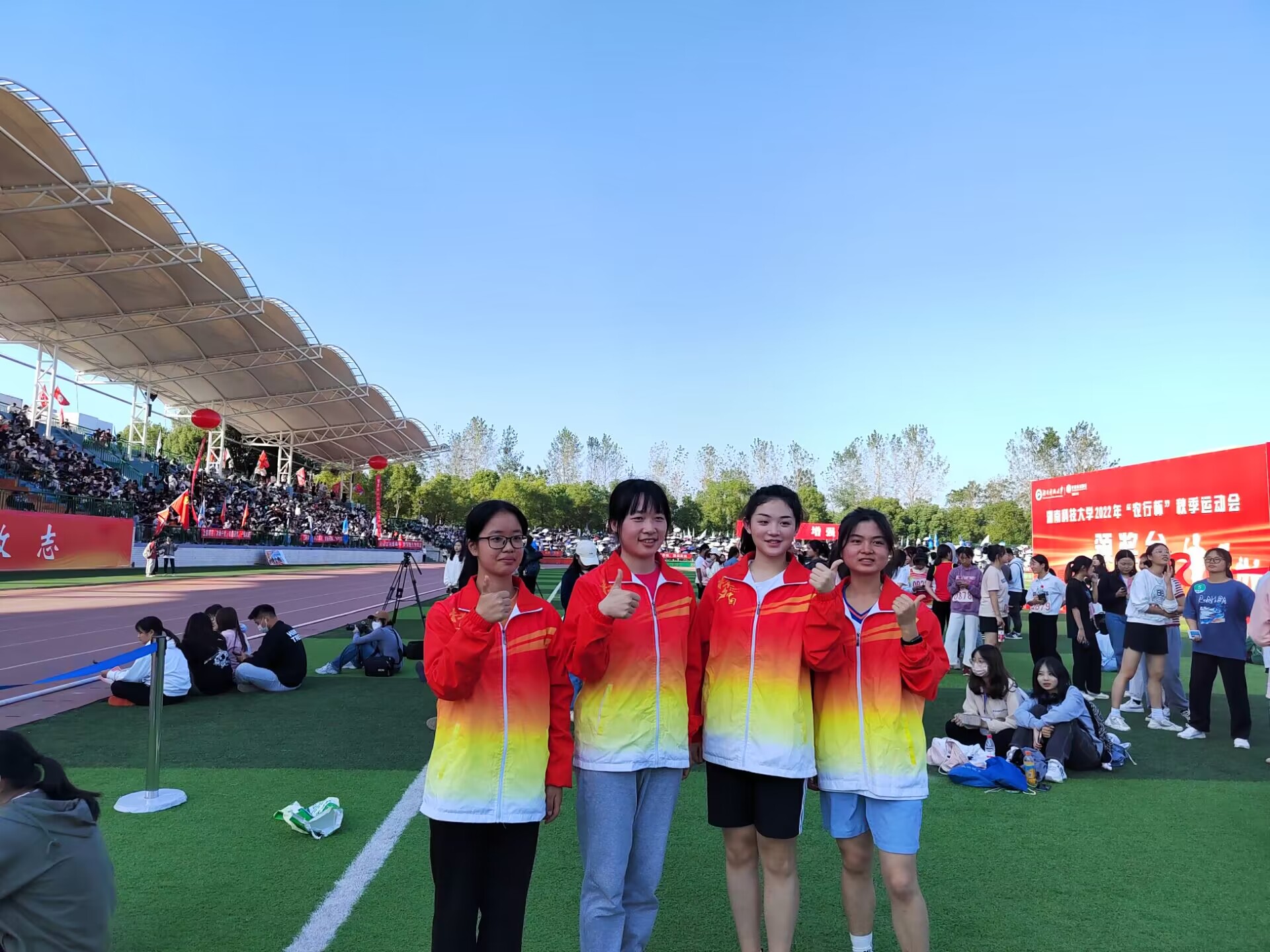 a6bd77e0048e447d9e7ad8afee9b1361.jpg a6bd77e0048e447d9e7ad8afee9b1361.jpg