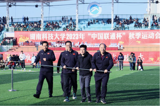 8aecbf1aa77c450182fea54012ea859a.png 8aecbf1aa77c450182fea54012ea859a.png