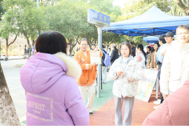 f654fa97571542fe96bb32c595724076.png f654fa97571542fe96bb32c595724076.png